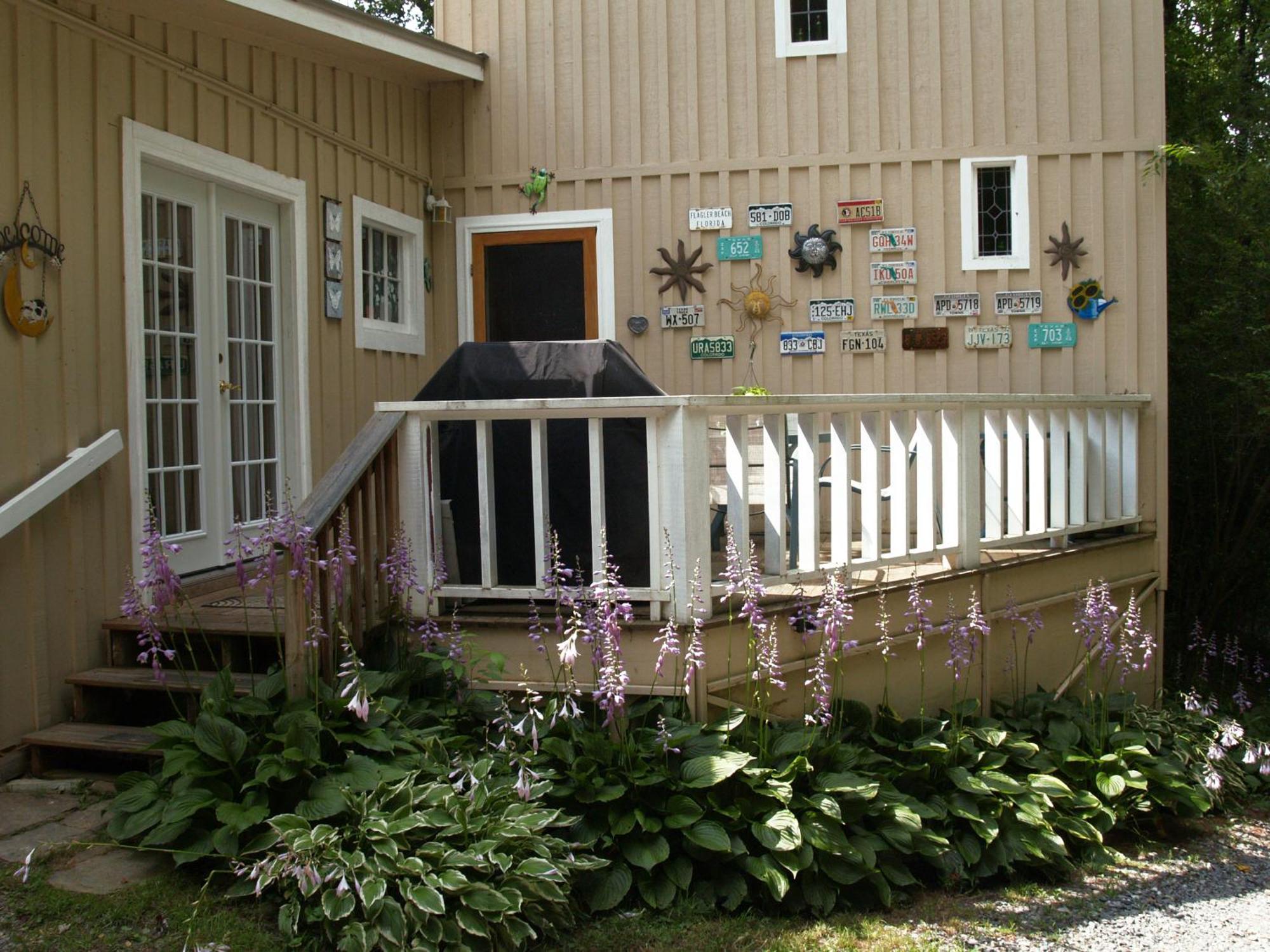 Henson Cove Place Bed And Breakfast W/Cabin Hiawassee Exterior photo